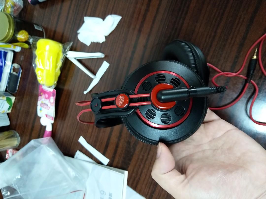 AKG K240R headphone Carousell