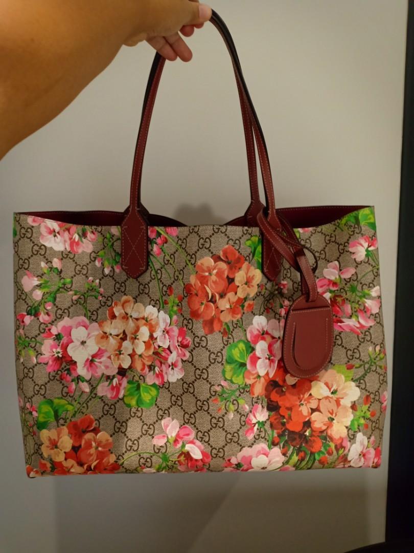Gucci reversible bloom tote bag