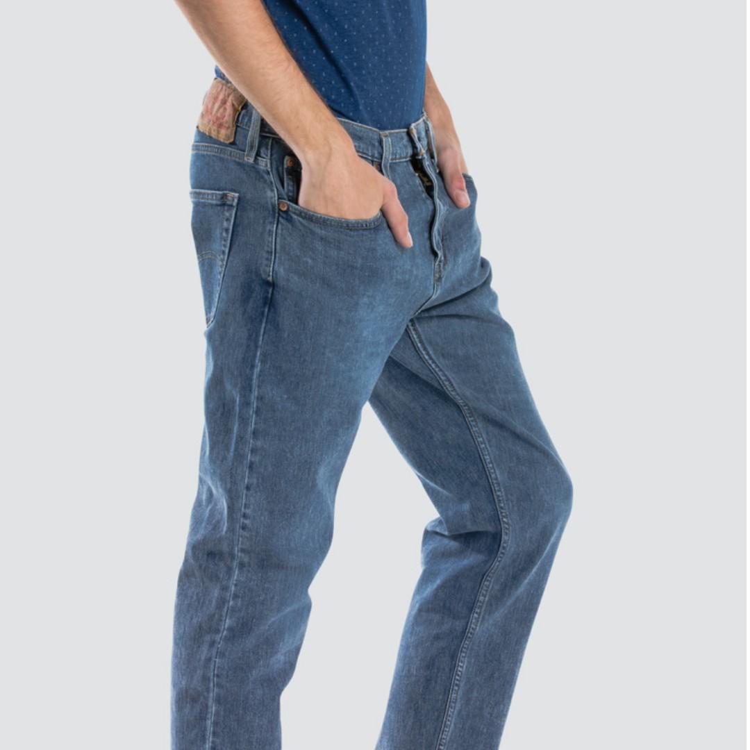 levi's 502 regular taper fit jeans