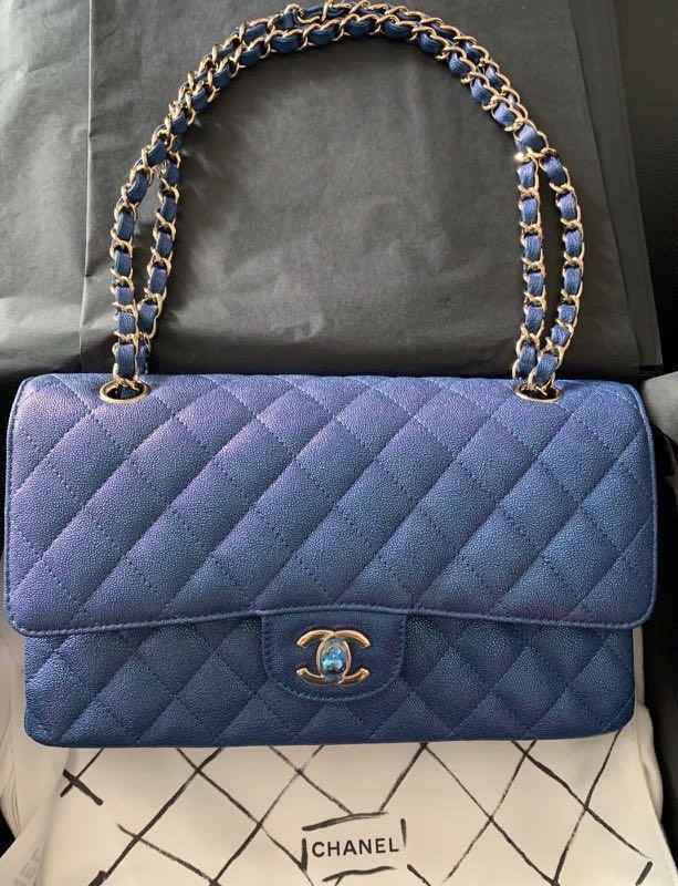 😱😱MOST SOUGHT AFTER - Chanel 19S iridescent blue medium ! Full