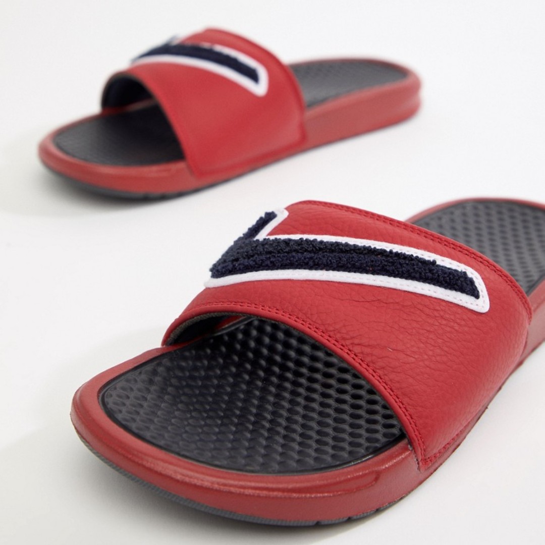 nike benassi jdi chenille slide