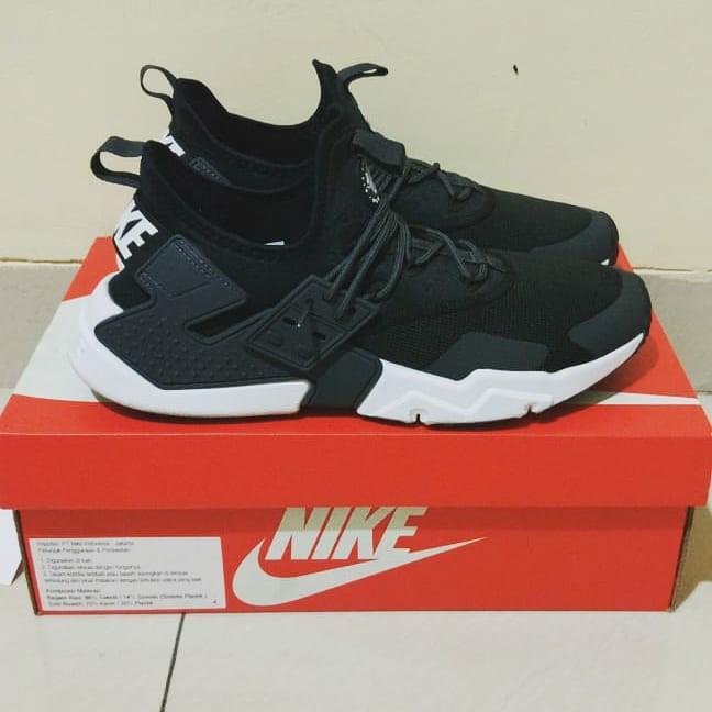 harga nike huarache original