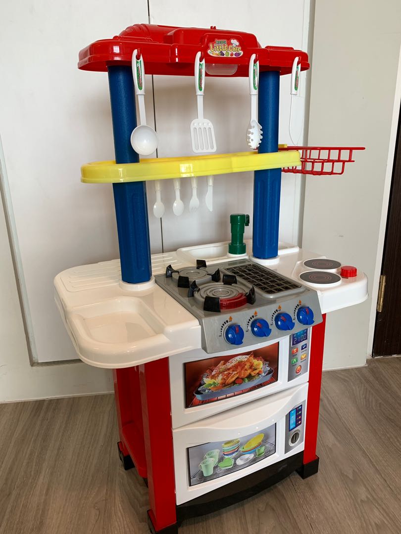 Used toy kitchen set, Hobbies & Toys, Toys & Games on Carousell