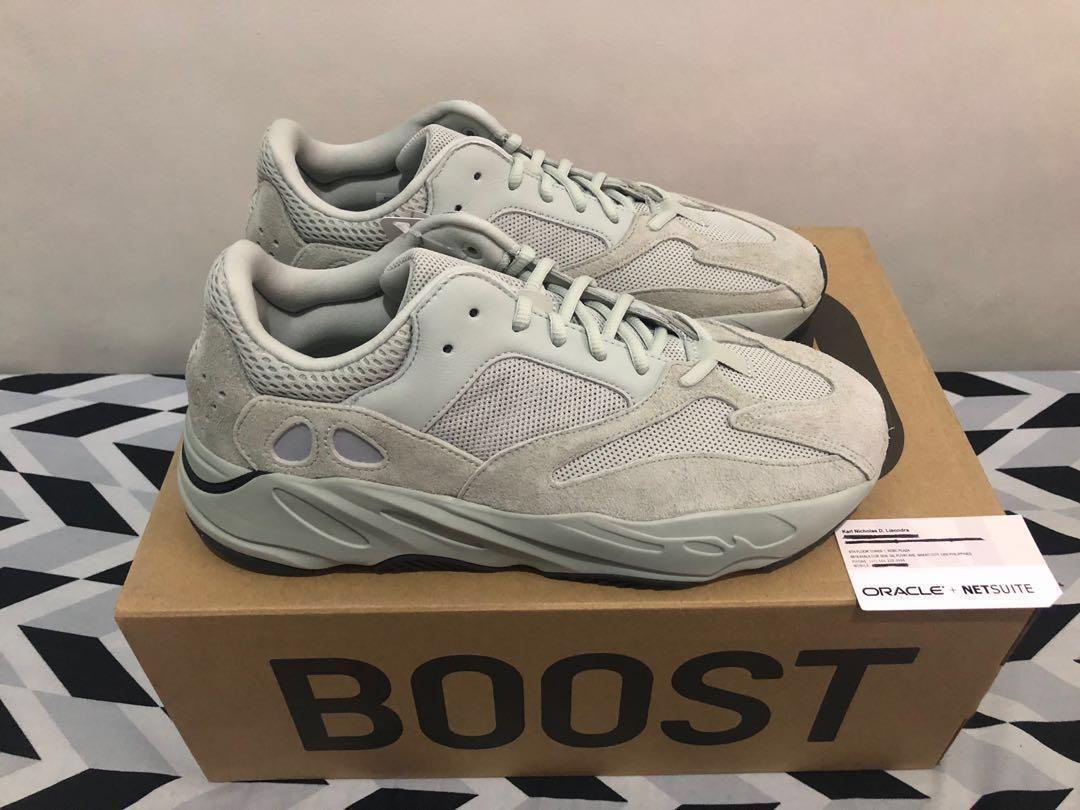 Yeezy discount 700 srp