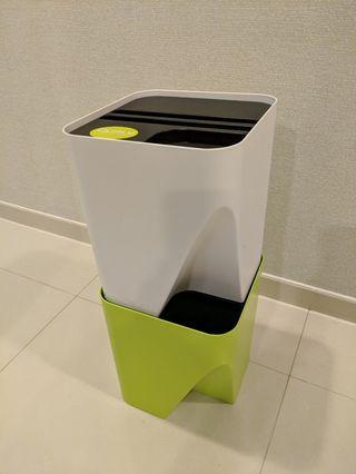 Qualy Block 30 Recycle Bin (White/Green)