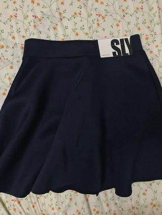 SLY立體裙襬裙（深藍）