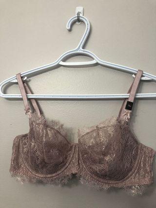 36C Victoria Secret bra