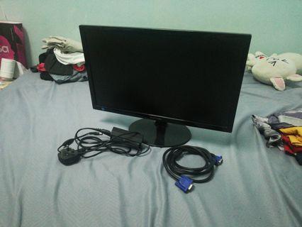 Used SAMSUNG 20' Monitor LCD