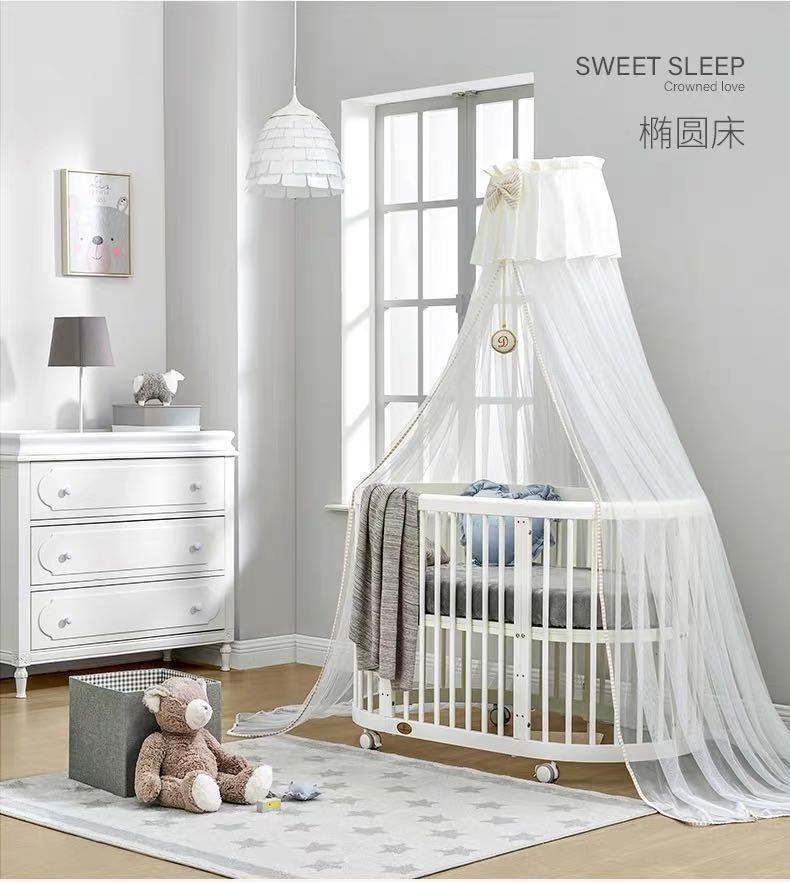 5 in 1 Multipurpose convertible Oval and Round Baby Crib. FREE TWO SETS