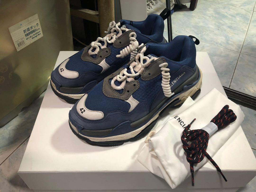 balenciaga triple s low top trainers off 64%
