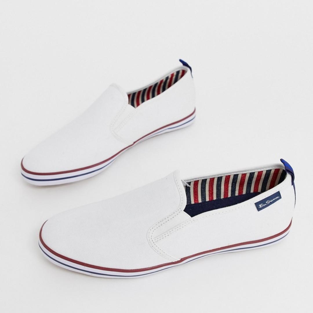 white plimsolls slip on