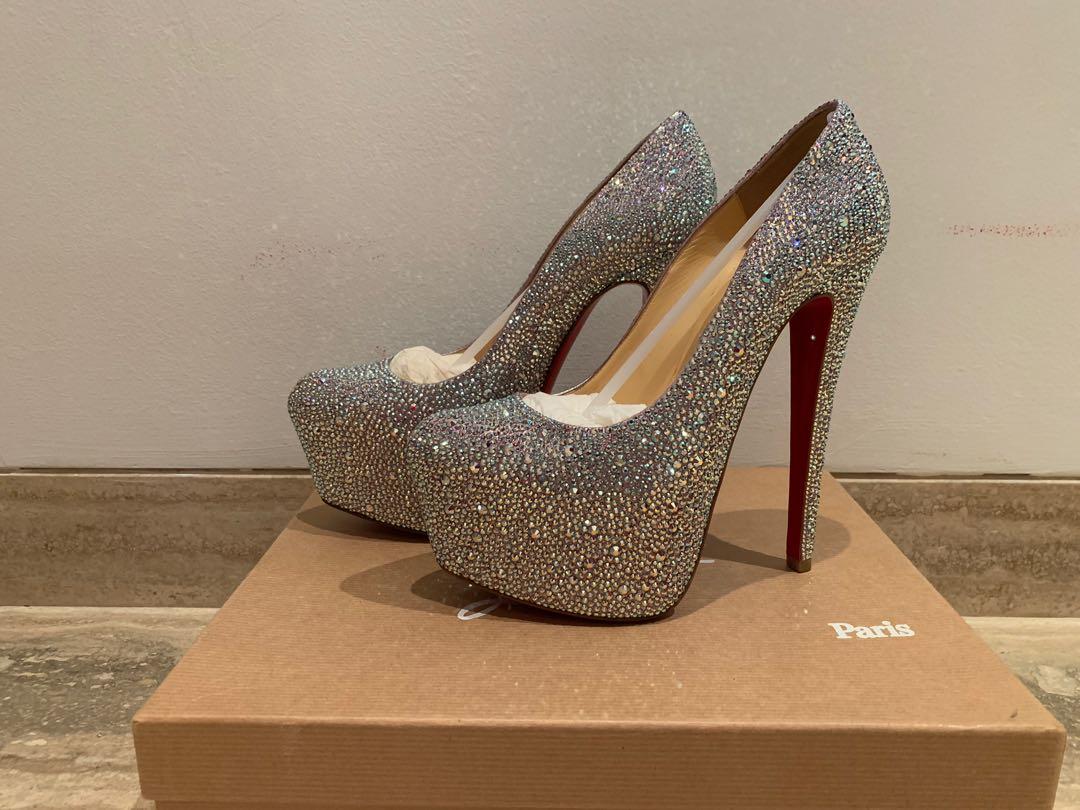 Louboutin daffodile strass 2025