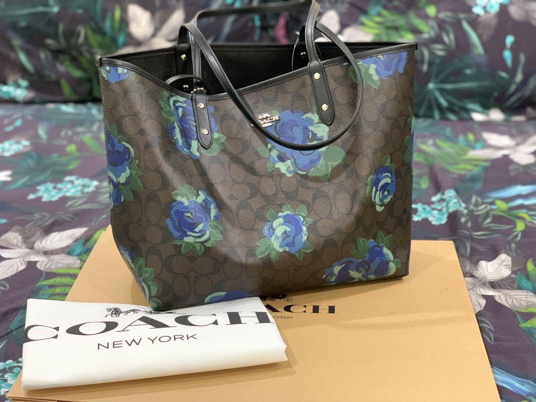 Coach Outlet Coach Signature Canvas Tote Harga Tote Bag Coach