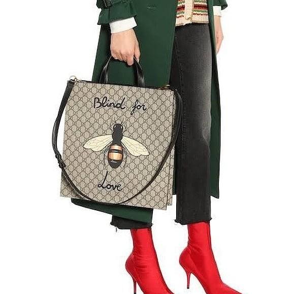 Gucci gg supreme bee tote clearance