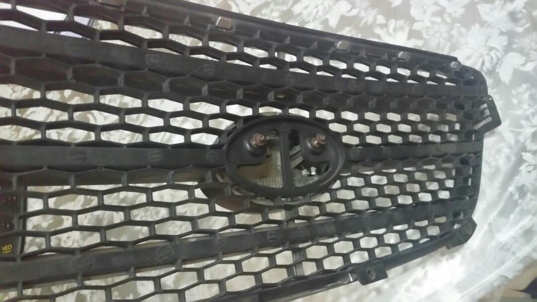 Kia picanto front grill, Car Accessories on Carousell