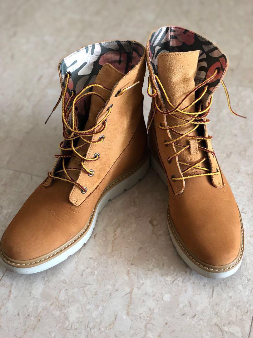 New! Women's Timberland Boots, Women's 