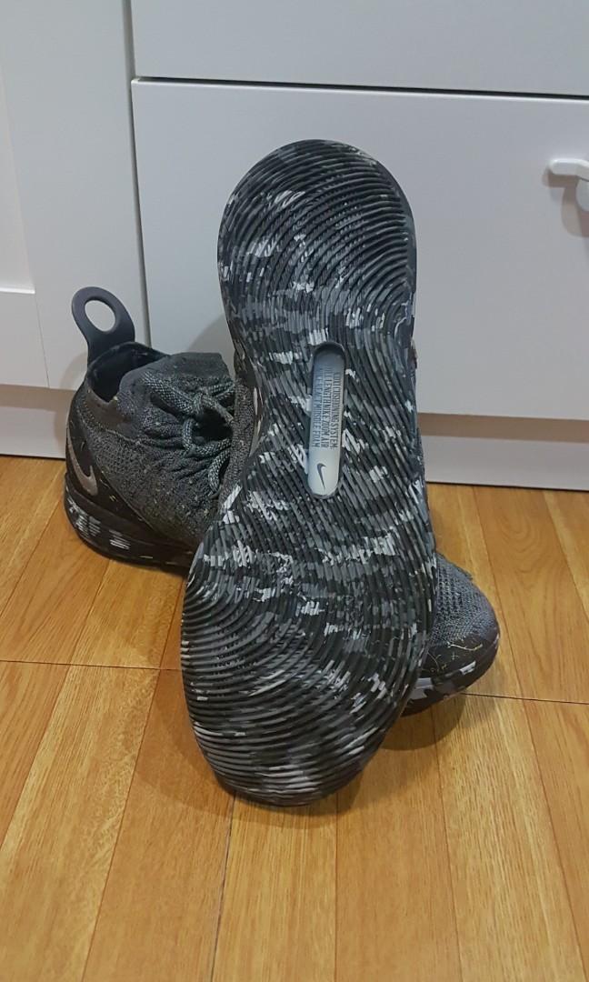 kd 11 gold splatter for sale