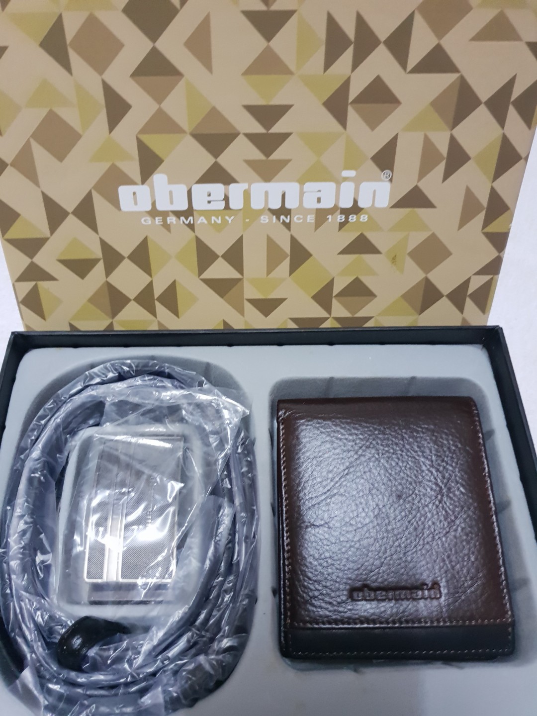 Obermain wallet price hotsell