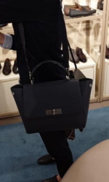 bally b turn bolsa