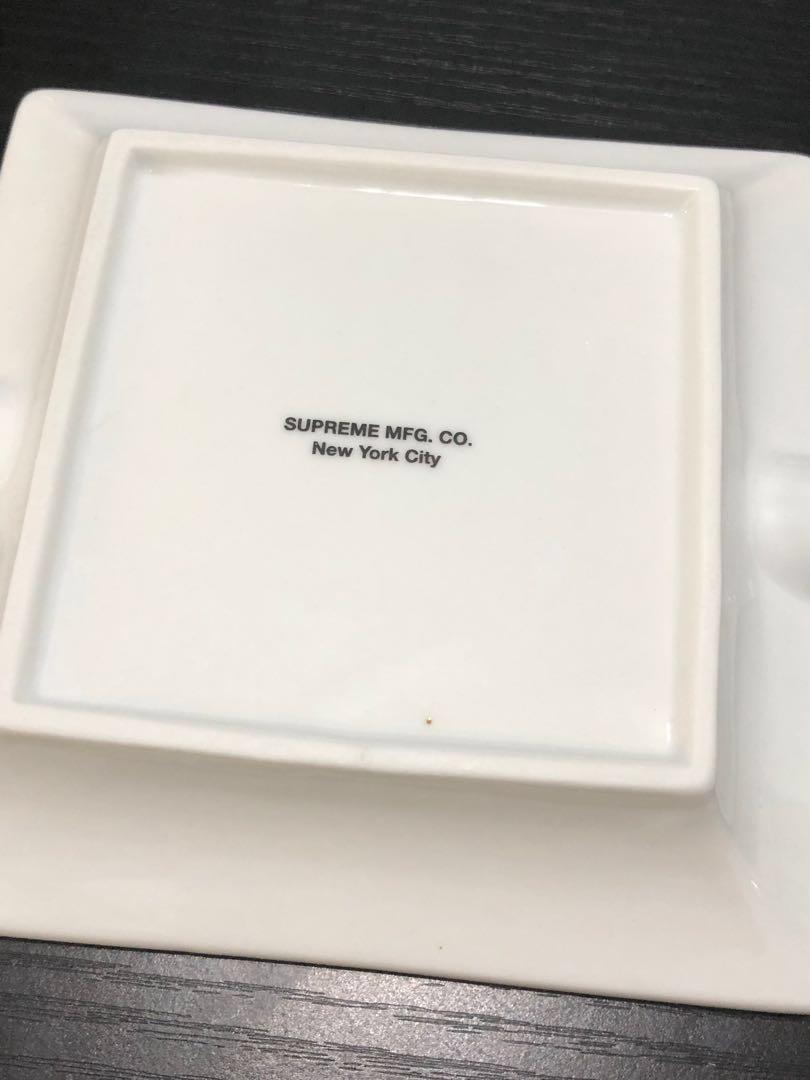 Supreme have a nice day best sale ashtray