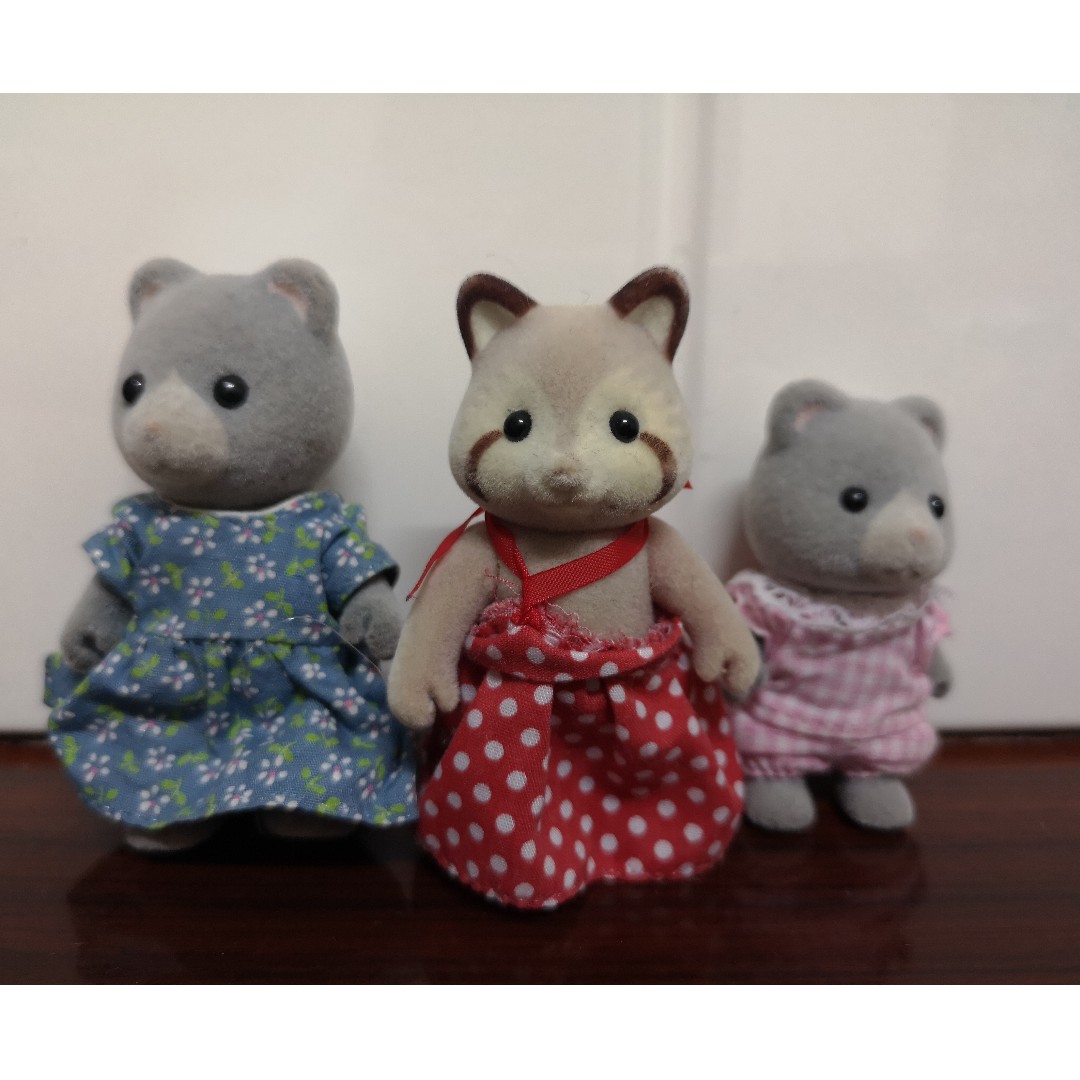 sylvanian families mulberry raccoon family