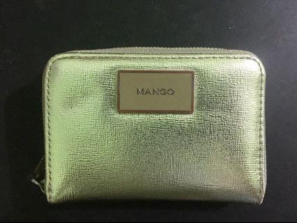 Dompet Mango
