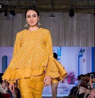 Shawlpublika kurung