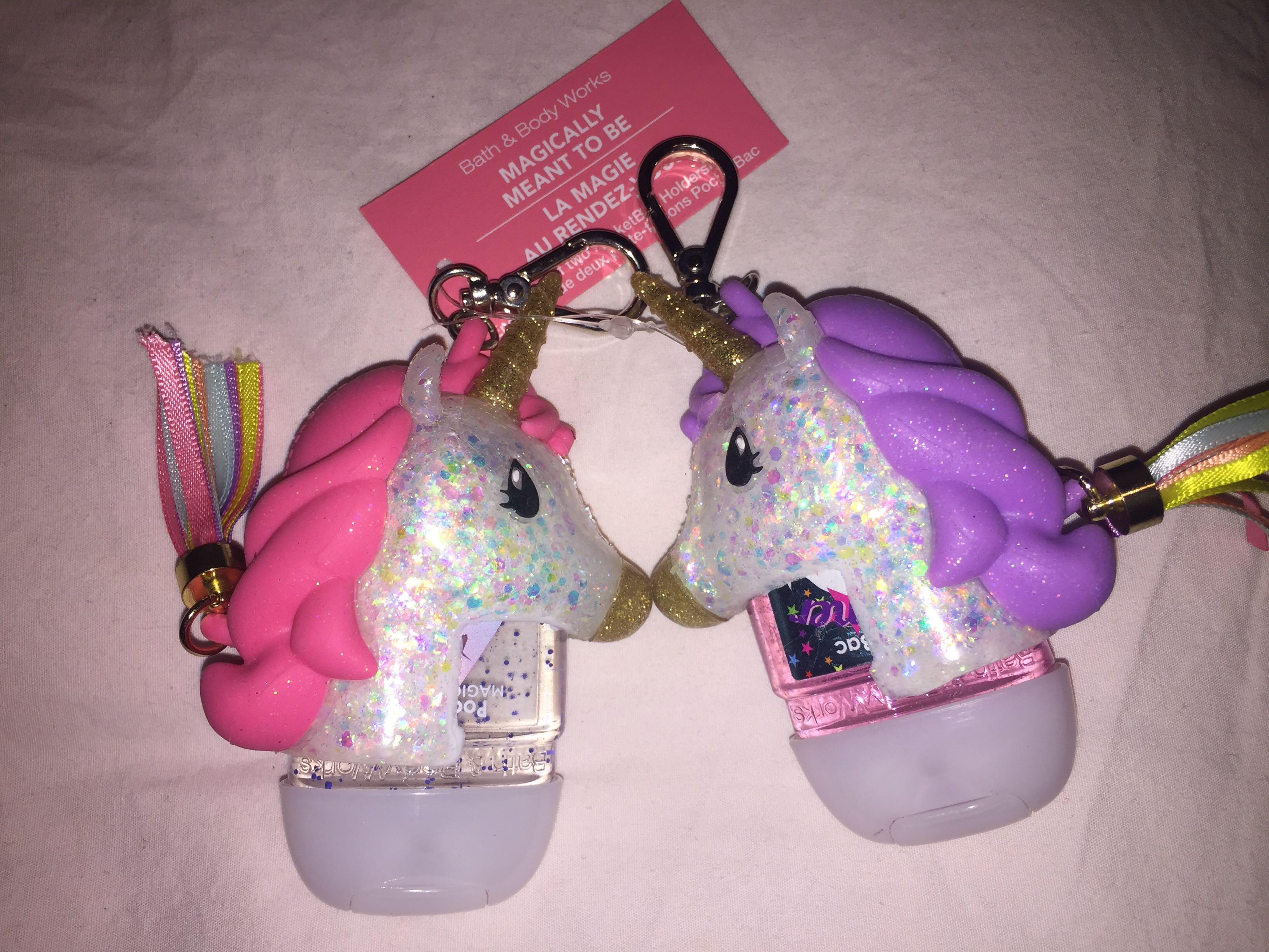 Bath & Body Works Matching Unicorn Hand Sanitizer Set, 美容＆化妝品, 沐浴＆身體護理, 沐浴及身體護理 身體護理 Carousell