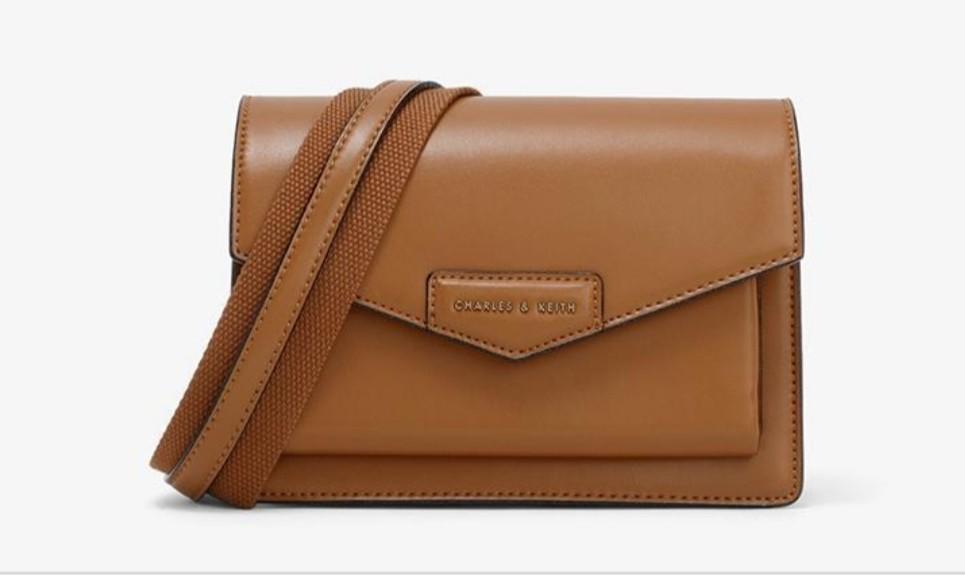 envelope satchel charles & keith