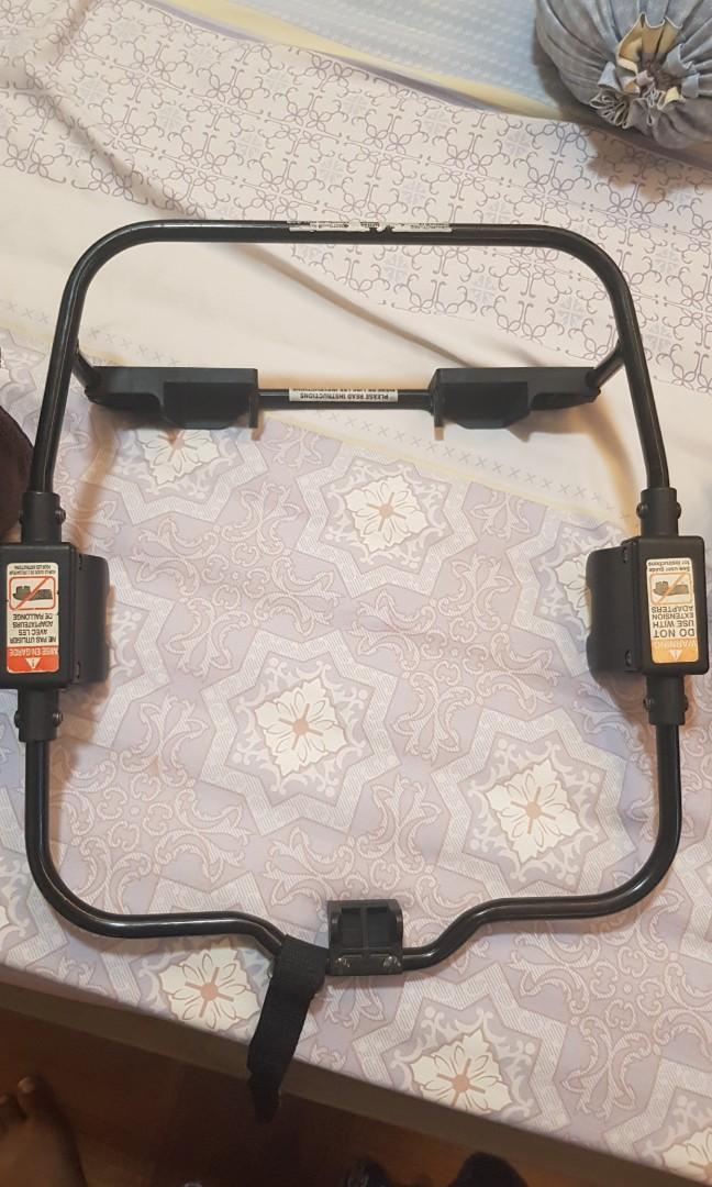 Cosco Scenera Next carseat and Snapngo stroller frame, Babies & Kids