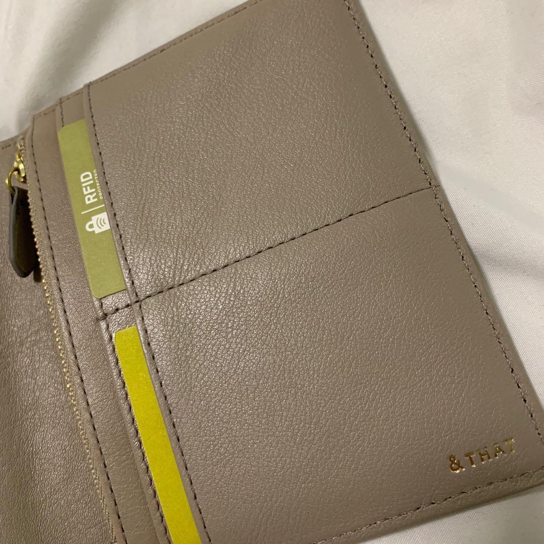 Fossil RFID Passport Case Holder/Wallet, Luxury, Bags & Wallets on