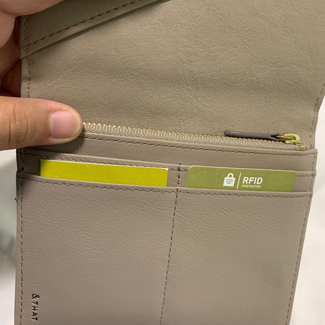 Fossil RFID Passport Case Holder/Wallet, Luxury, Bags & Wallets on
