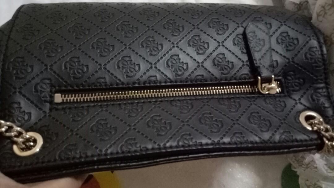 Guess lyra convertible crossbody bag