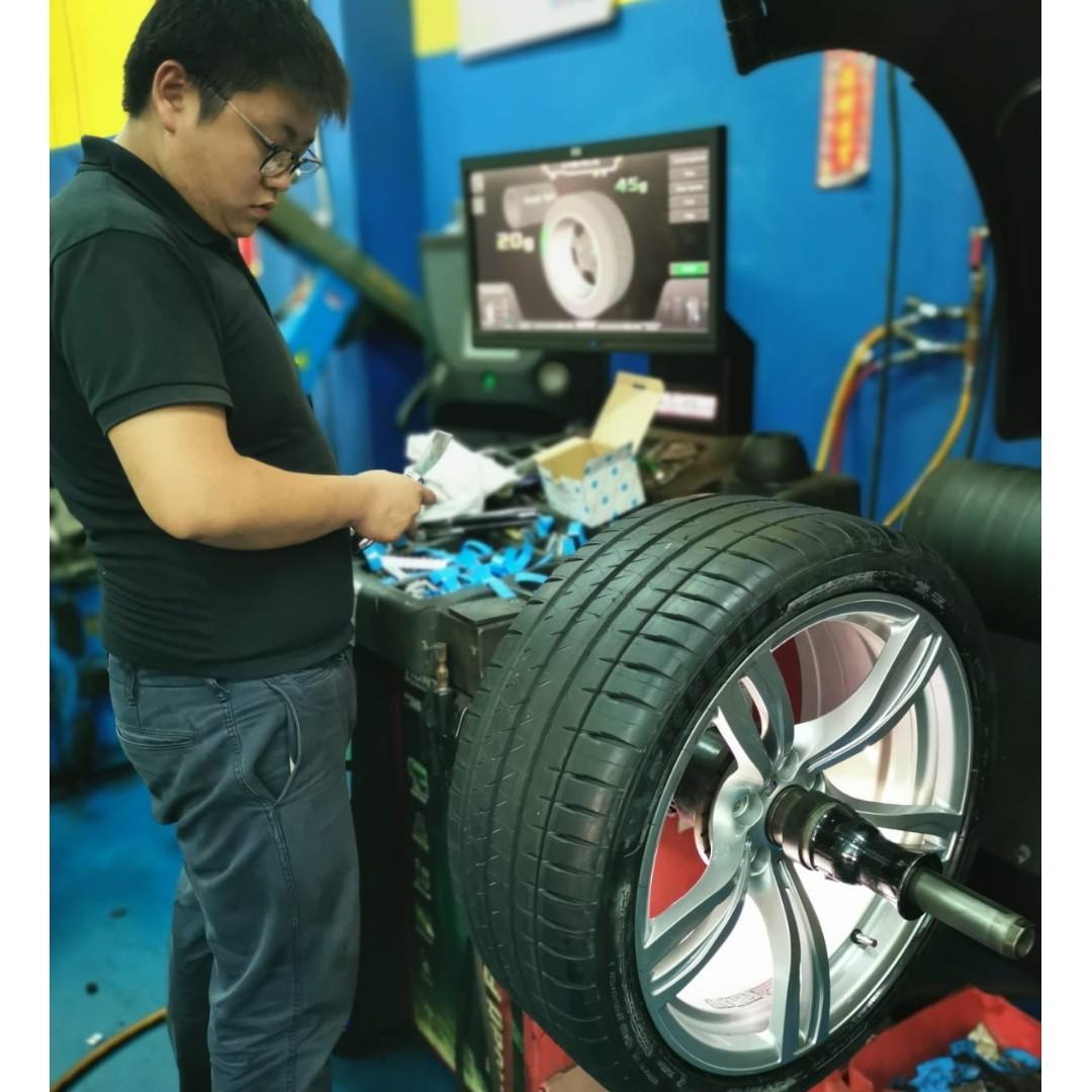Highspeed Wheel Balancing On Hunter Road Force Wheel Balancer Car Accessories Car Workshops Services On Carousell