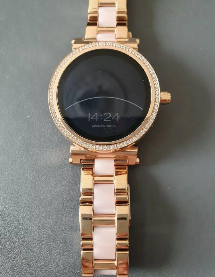 Jual michael hot sale kors smartwatch