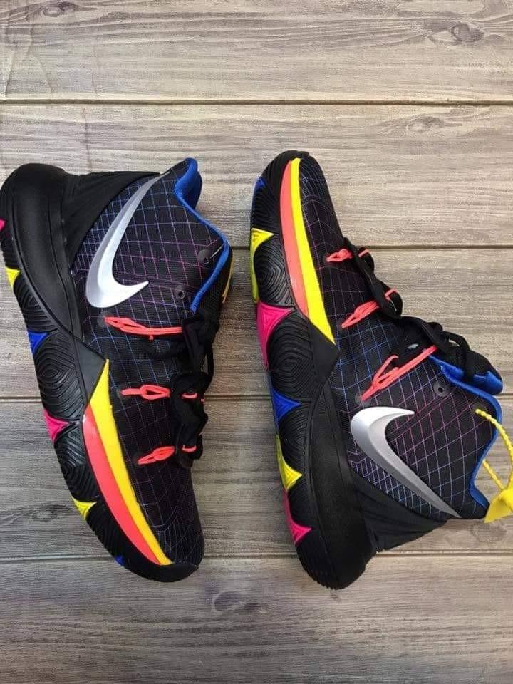 Kyrie 5 Spiderman