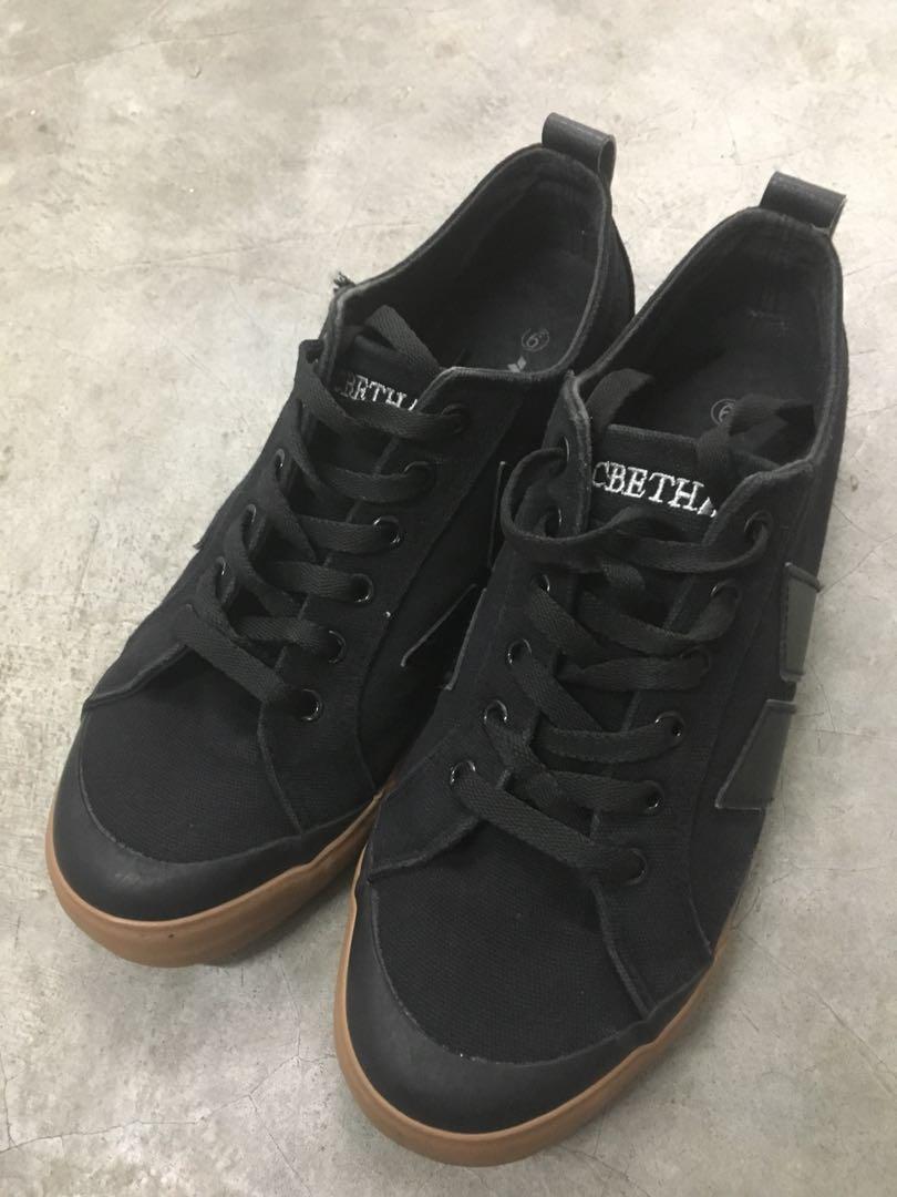 Macbeth black shoes store