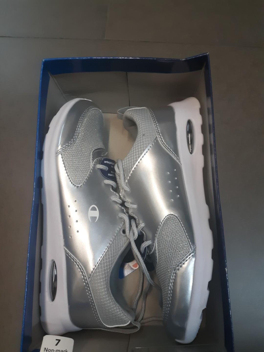 champion non marking shoes