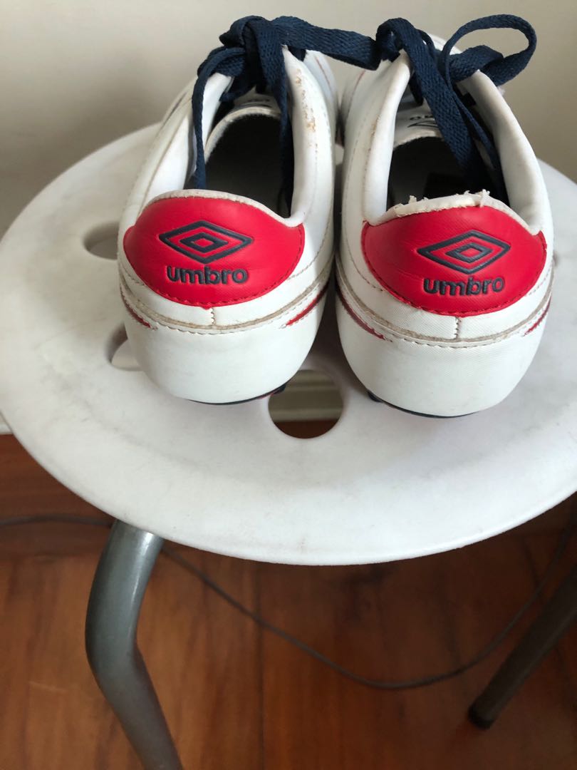 Umbro shoes boys size UK 3 US 3.5 EU 35.5 for kids Men s