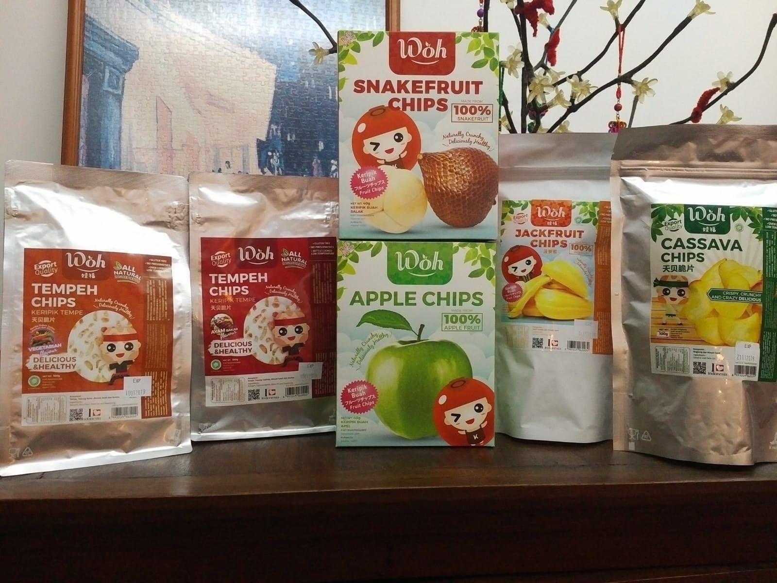 Woh Natural Tempeh Chips Bbq Original Lime Promo Food Drinks Baked Goods On Carousell