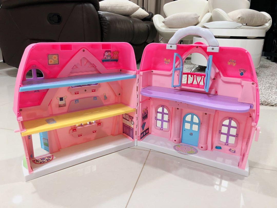 you & me family cottage dollhouse playset