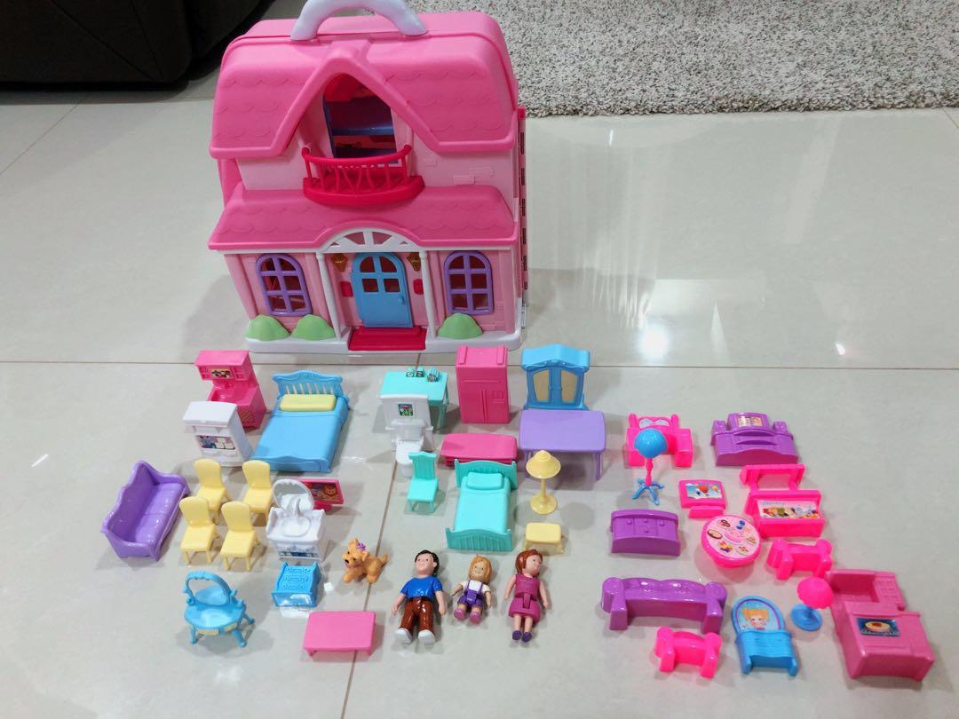 you & me family cottage dollhouse playset