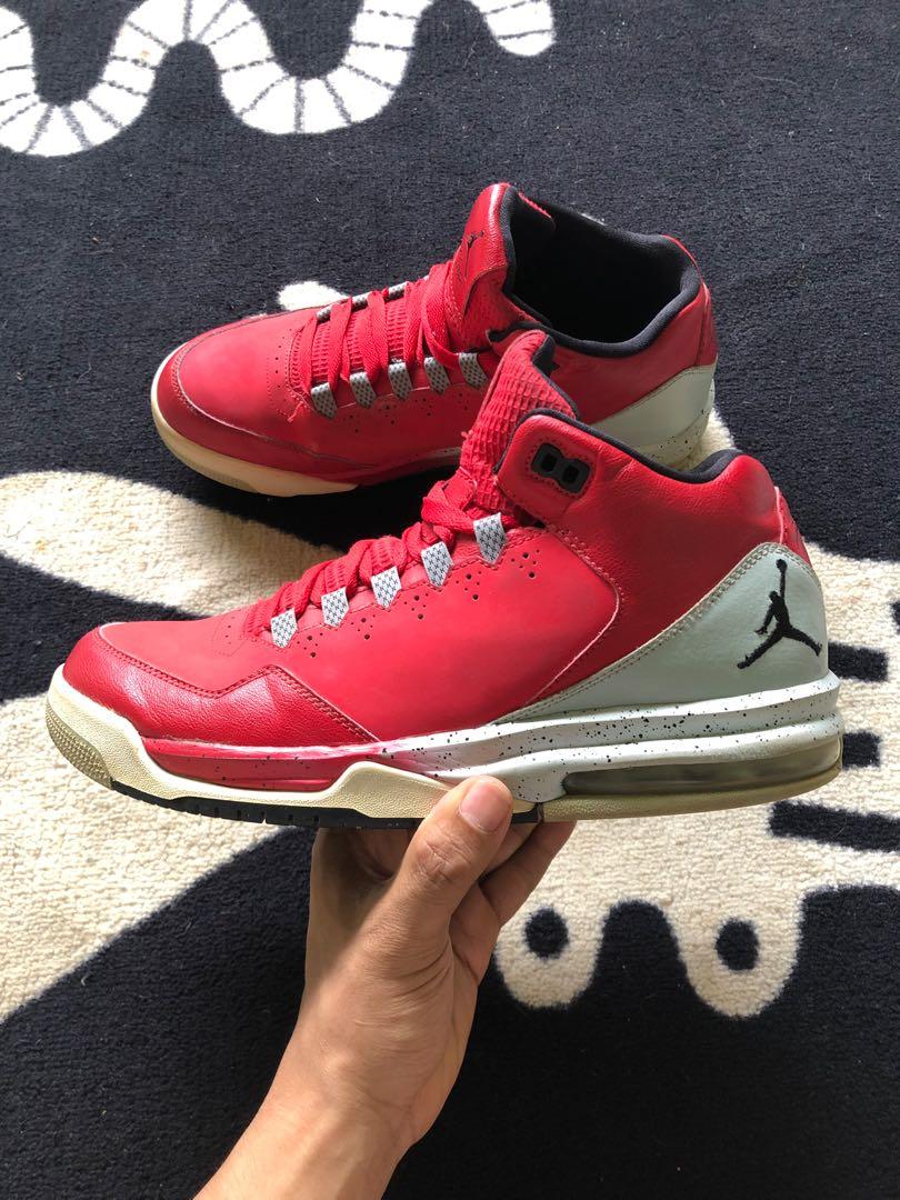 Air jordan flight origin 2, Fesyen Pria, Sepatu , Sneakers di Carousell
