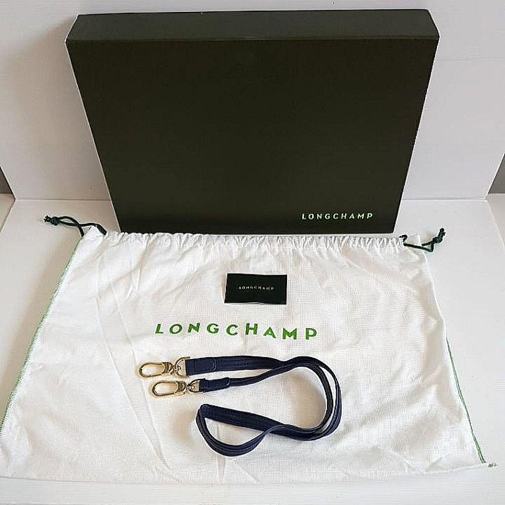 Longchamp, Bags, Longchamp Limited Edition Navy Blue Le Pilage Cuir Bon  Bon Paris Patch Tote
