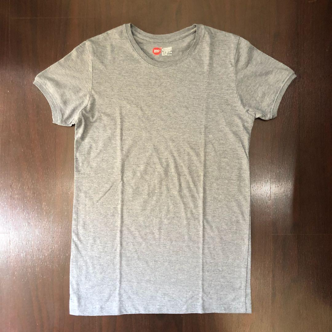 Bench Gray Shirt (Category: Tshirts & Polo Shirts ) located in Marikina City. Submitted by lienonerom (Listing ID 226232046, Image 1). Description: Condition: 8.5/10 Issues: minor signs of wear Preferred meetups: Marikina, Cubao, and Sta. Lucia areas.