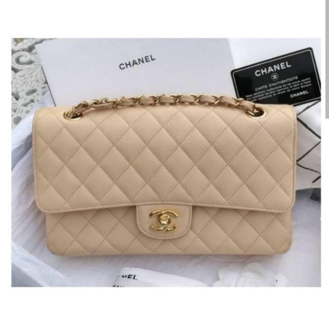 chanel classic flap gold hardware