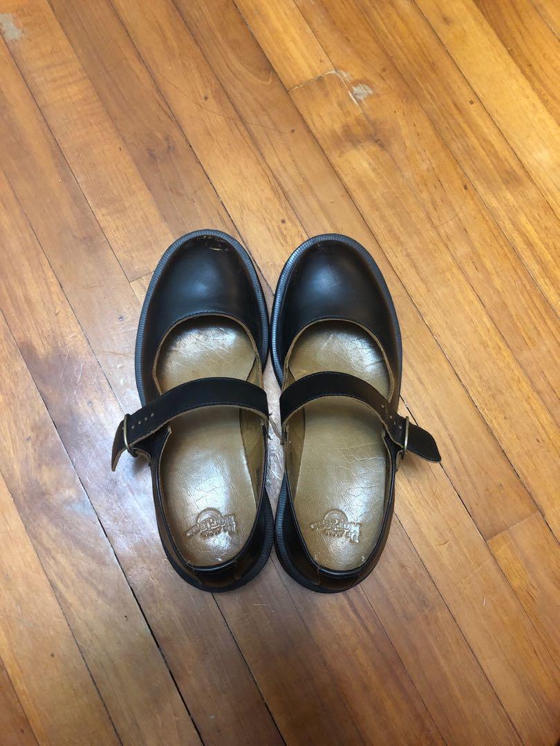 doctor martin school shoes