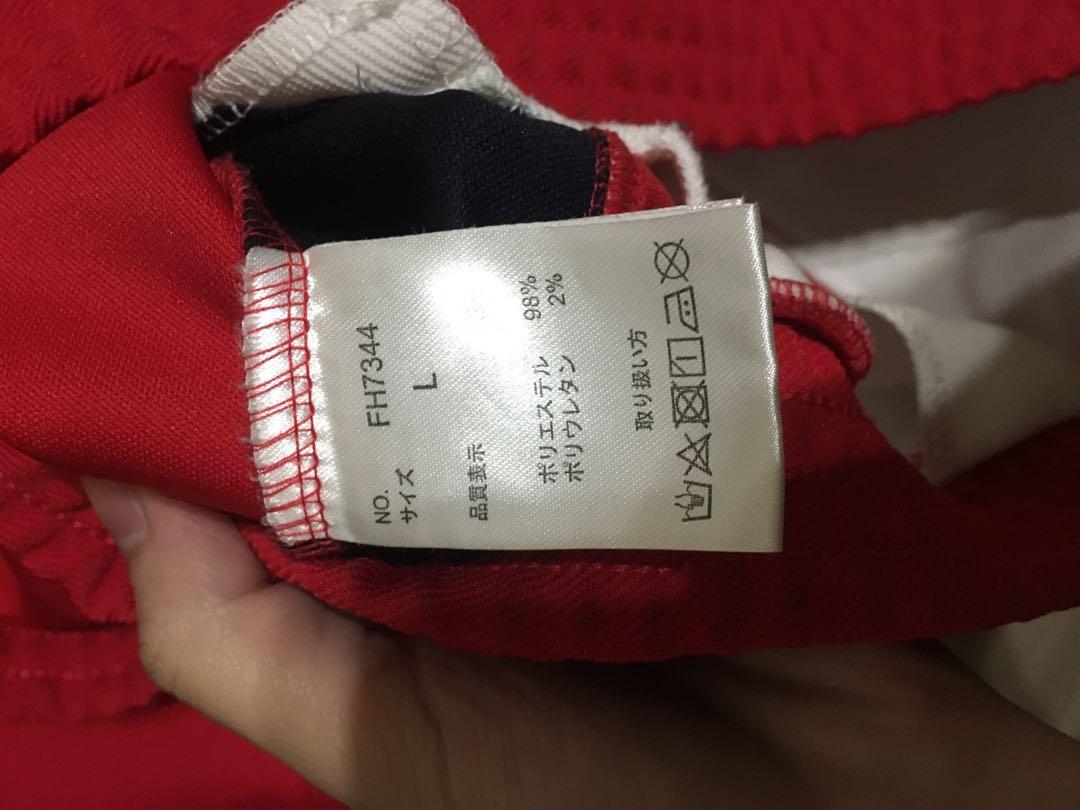 gucci supreme yeezys