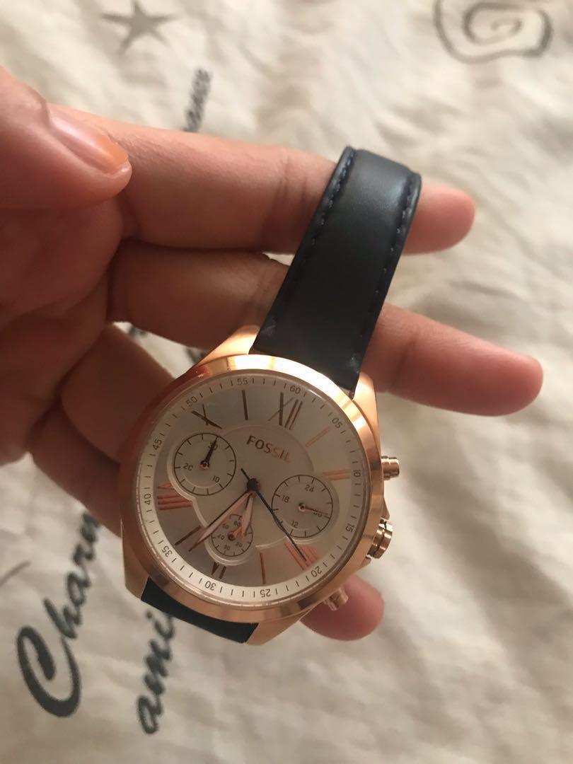 Fossil bq3121 top