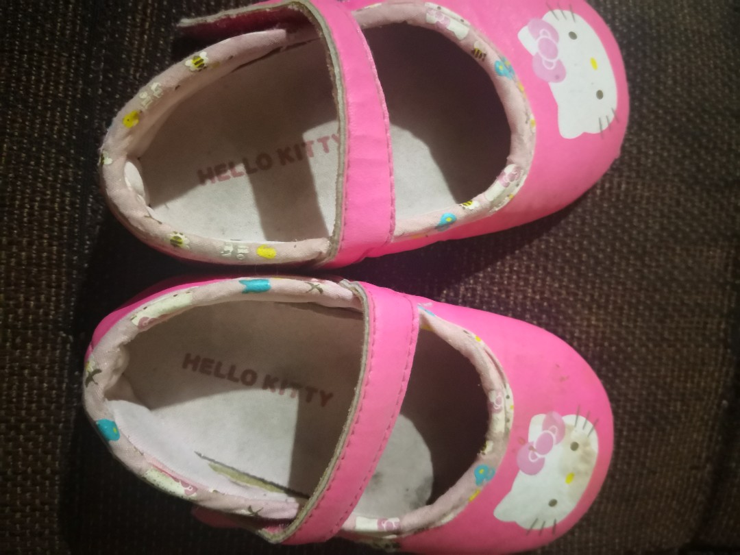 Hello Kitty baby shoes, Babies & Kids, Babies & Kids Fashion on Carousell